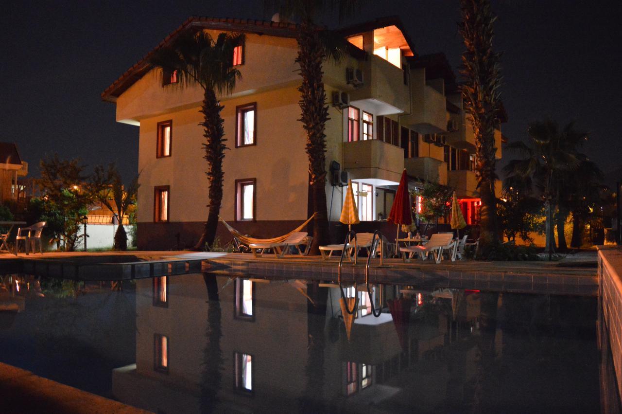 Erasmus Apart Hotel 达利安 外观 照片