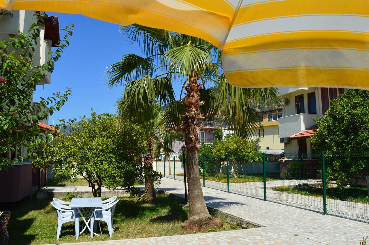 Erasmus Apart Hotel 达利安 外观 照片